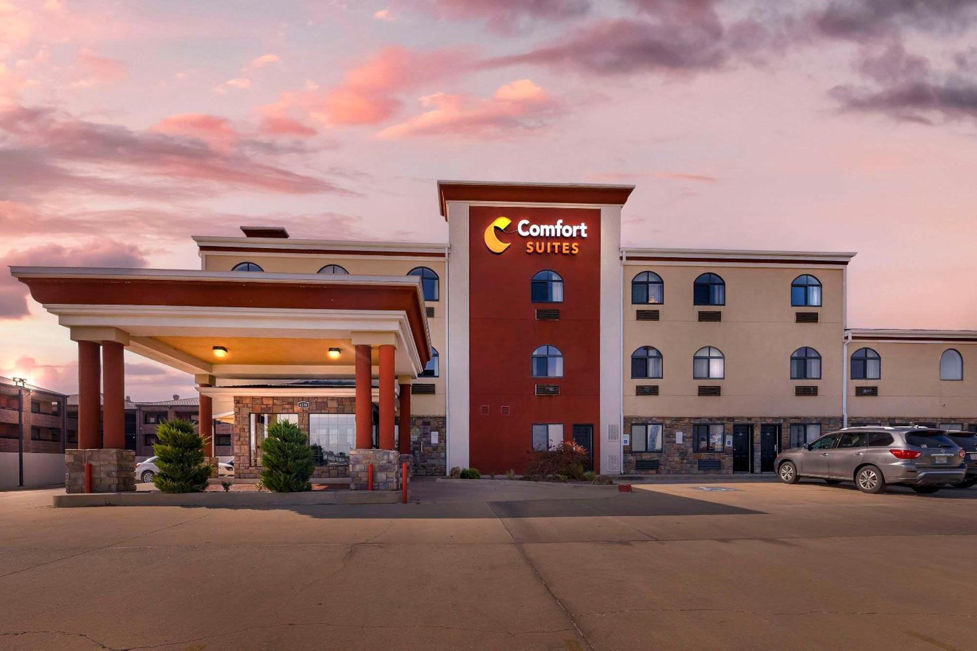 Comfort Suites Fairgrounds West Oklahoma City Exterior photo